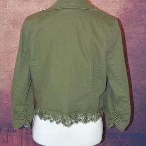 NWOT Princess Vera Wang Jacket